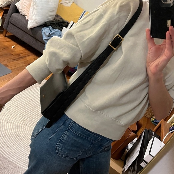 Jil Sander All Day Flap Bag Black Calfskin gold hardware. Rare. - Picture 7 of 14